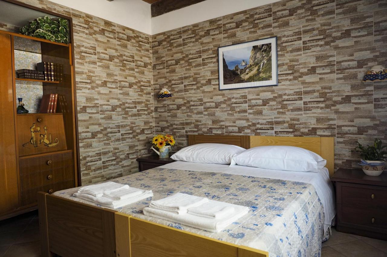 Bed & Breakfast La Vecchia Montagna Nebida